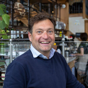 Photo of contact person Arne Altmann