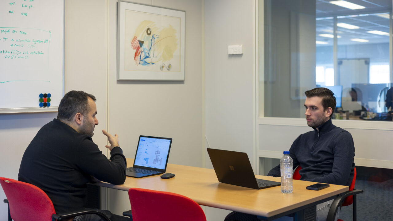 Senior Data Engineer - CB