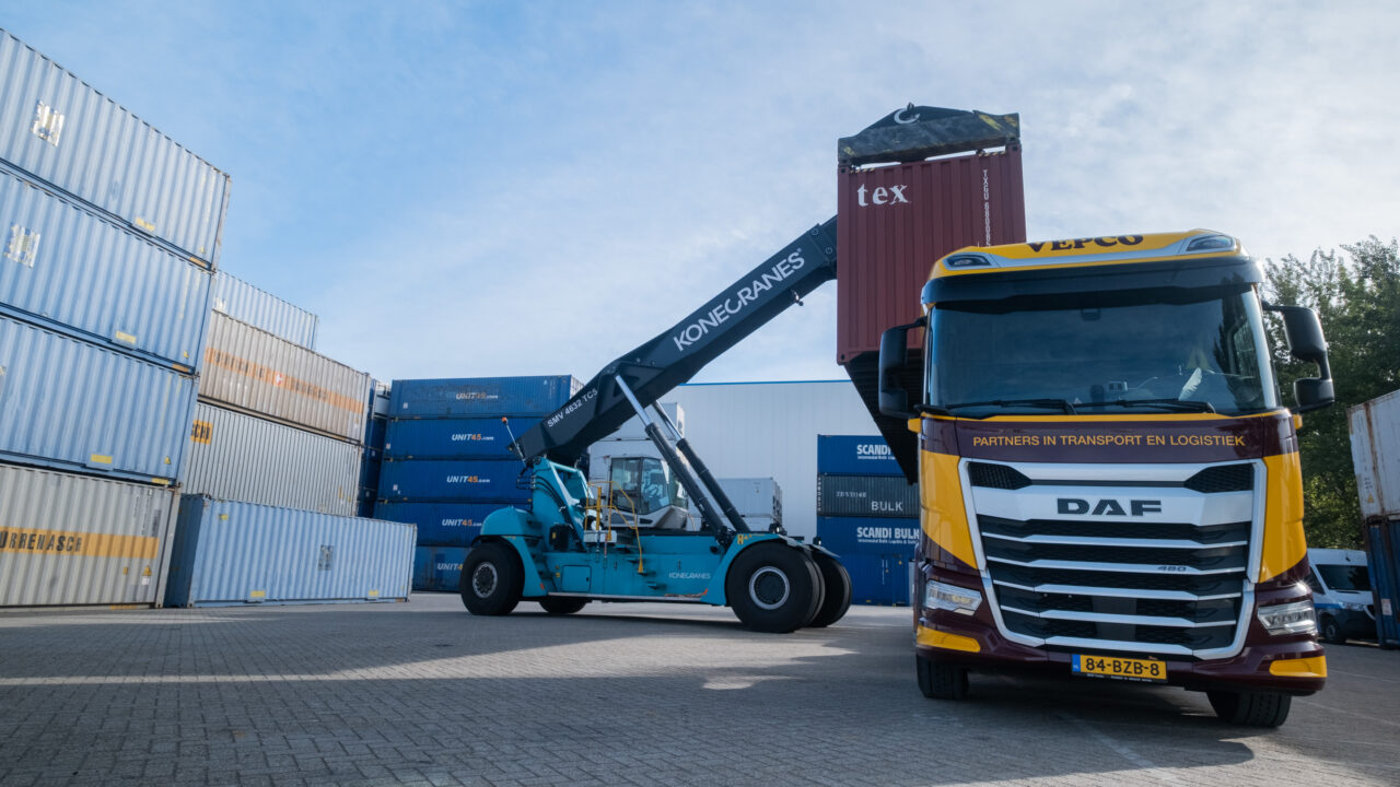 Reachstacker Chauffeur - Vepco B.V.